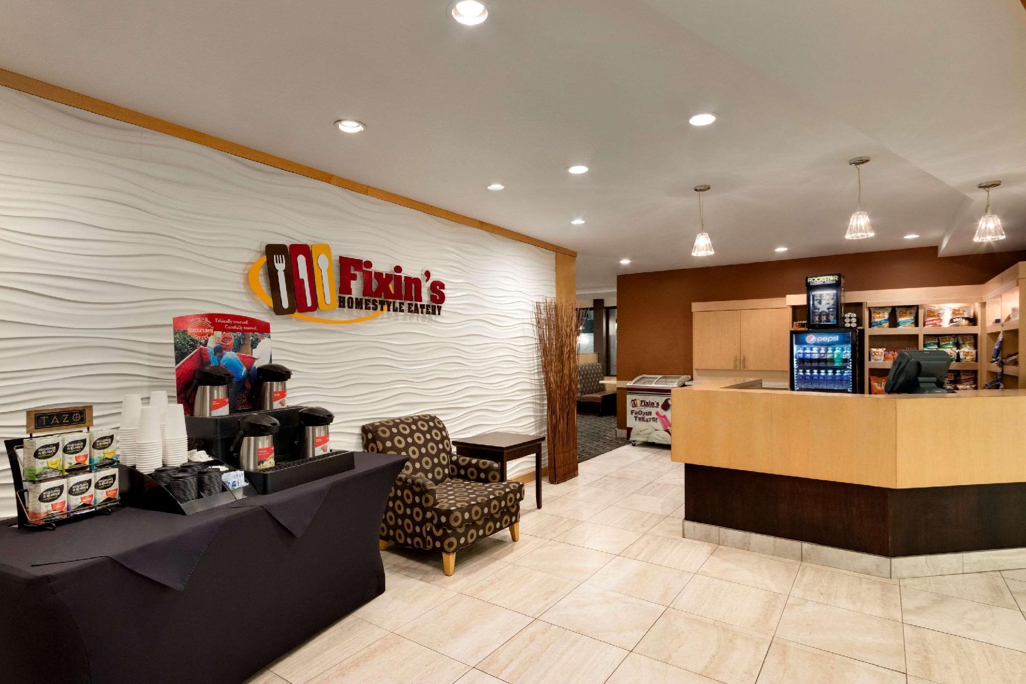 Travelodge Hotel By Wyndham Saskatoon Exteriör bild