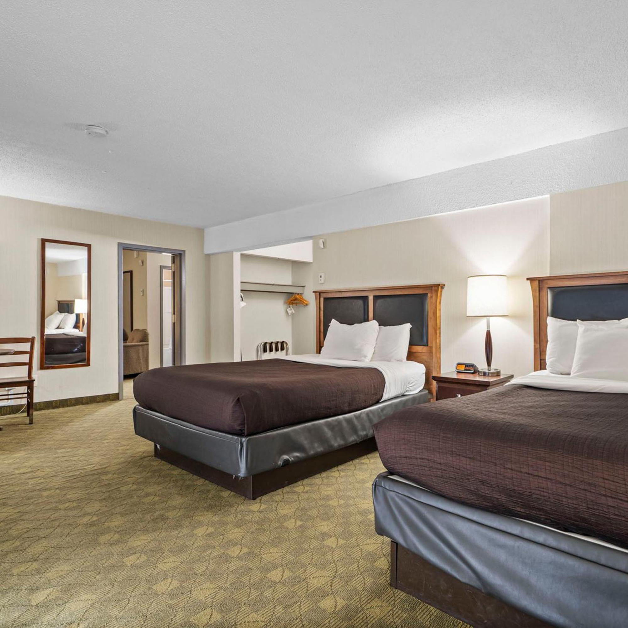 Travelodge Hotel By Wyndham Saskatoon Exteriör bild